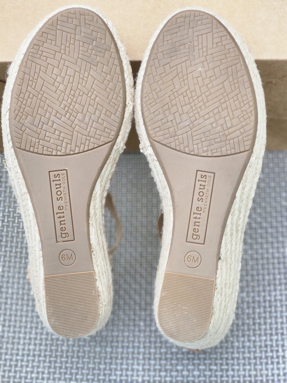 gentle souls By Kenneth Cole Cork Elastic Espadrille Wedge Sandals 6M - Picture 4 of 6